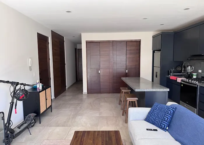 Habitación Y Baño Privado En Departamento Compartido *